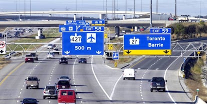 Tráfico en la autopista 407 ETR de Toronto, en Canadá.