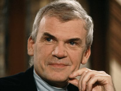 FRANCE - JUNE 01:  The writer Milan Kundera in France in June, 1981.  (Photo by Louis MONIER/Gamma-Rapho via Getty Images)
