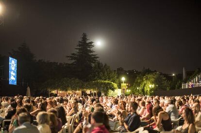 Asistentes a las Noches del Botánico de 2016