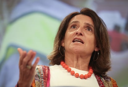 La vicepresidenta de la Comisión, Teresa Ribera, este miércoles presentando el nuevo marco de ayudas de Estado.