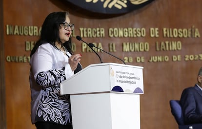 Norma Lucía Piña