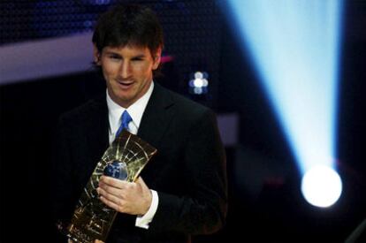 Messi, ayer en Zúrich con el trofeo FIFA World Player.