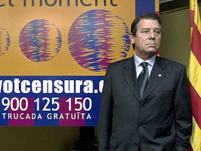 Ramón Fusté, el día que presentó una moción de censura en 2003 contra Joan Gaspart que al final retiró.