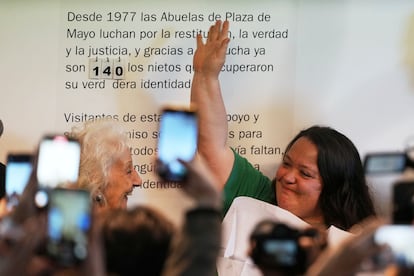 Adriana Metz, su hermano fue robado a sus padres durante la última dictadura (1976-1983).