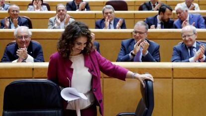 La ministra de Hacienda, María Jesús Montero, tras su intervención en el Senado