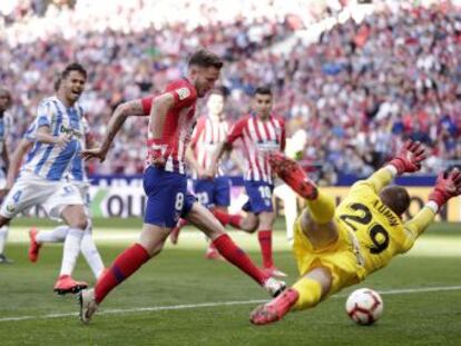 El equipo de Simeone se impone por la mínima al de Pellegrino en un partido jugado por secundarios y de baja intensidad