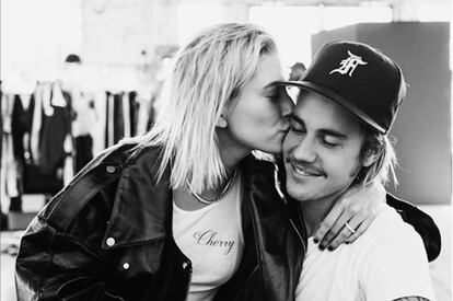 Justin Bieber con su pareja, Hailey Baldwin.