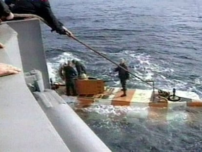 Operaciones de rescate en un sumergible en el mar de Barents.