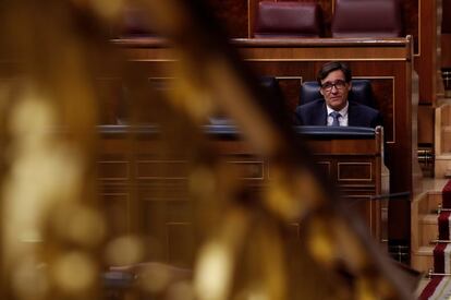 El ministro de Sanidad, Salvador Illa, durante el pleno del Congreso de este miércoles.