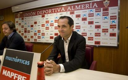 Sergi Barjuán, en la presentación como entrenador del Almería.