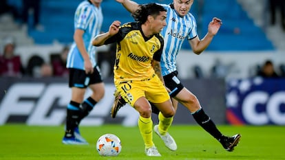 Luciano Cabral de Coquimbo Unido, durante un partido de la CONMEBOL Sudamericana 2024 en Argentina. 