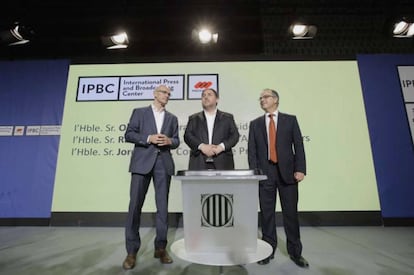 From left to right: Raül Romeva, Oriol Junqueras and Jordi Turull at Friday’s press conference.