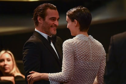 El festival de cine de Cannes de 2017 supuso la presentación pública de la pareja.
