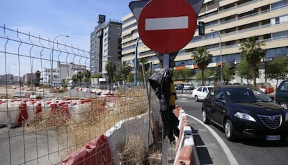 Obras paralizadas en el acceso sur de Alicante.