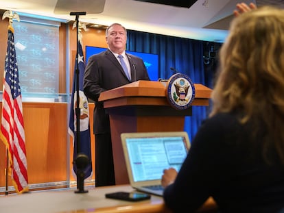 O secretário de Estado dos EUA, Mike Pompeo, durante coletiva de imprensa nesta terça-feira em Washington.