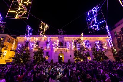 Incendio luces Navidad Montajes Eléctricos Romar