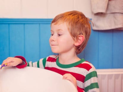 ¿Por qué mi hijo rechina los dientes?