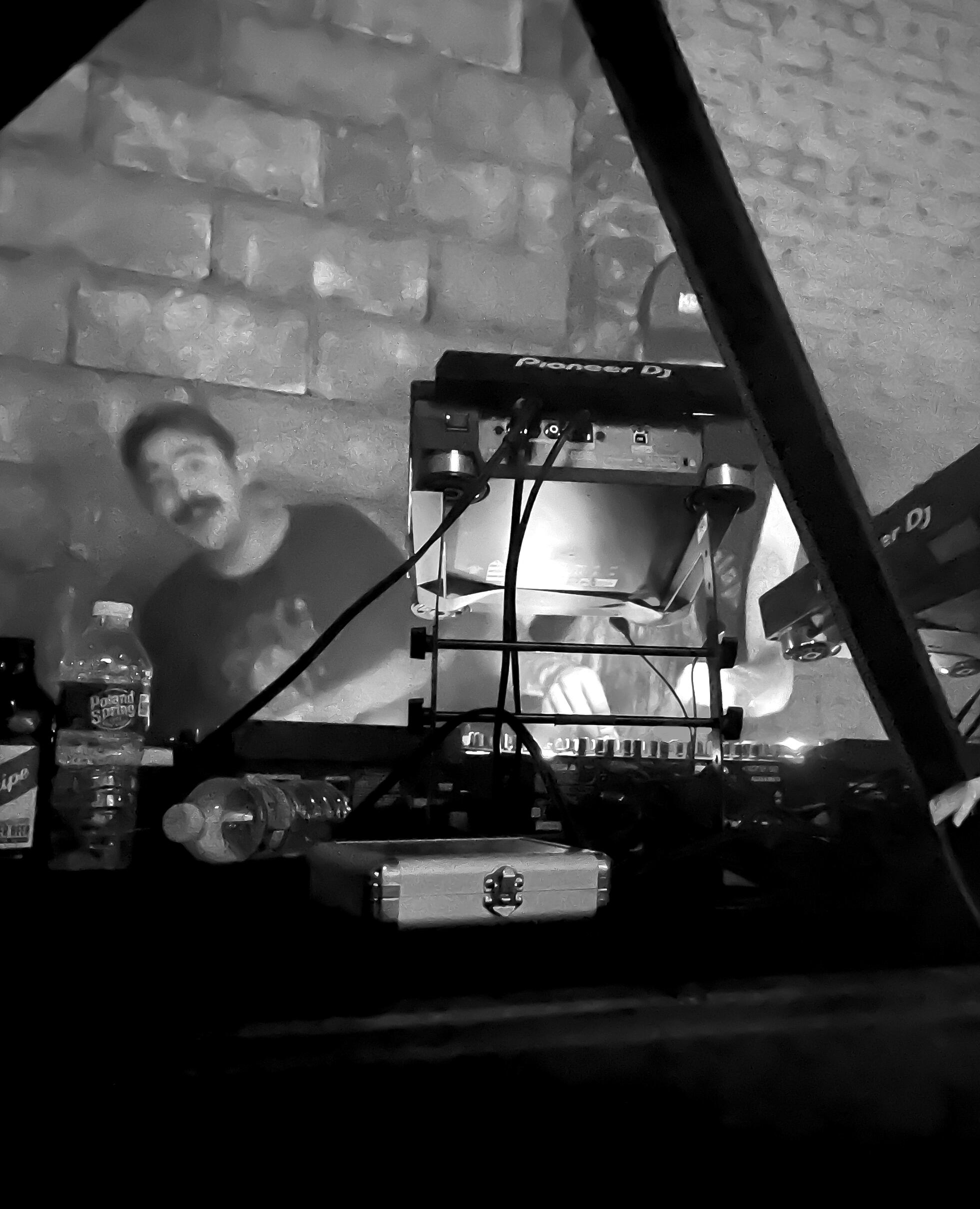 El enigma cultural de la ‘rave’: ¿utopía de baile o brecha de ...