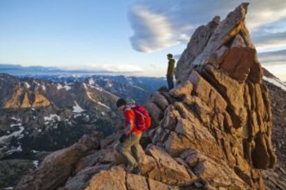 Senderistas en la ruta Keyhole al Longs Peak, en el parque nacional de las Rocosas (Colorado, EE UU).