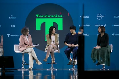 De izquierda a derecha, Patricia Gosálvez, Ángeles González-Sinde, Sonia Contera y Sara Degli-Espositi durante el evento Tendencias en Madrid a 21 de noviembre de 2023.