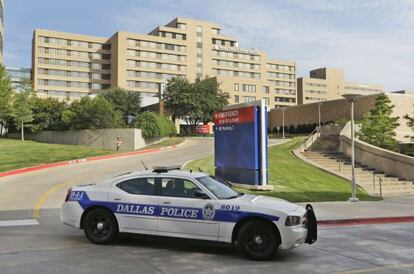La façana de l'hospital Presbiterià de Dallas, on hi ha el pacient amb ebola.