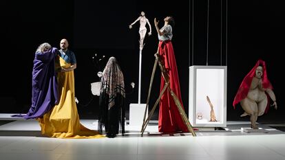 Una escena de la obra 'Poeta en Nueva York', Teatro Español.