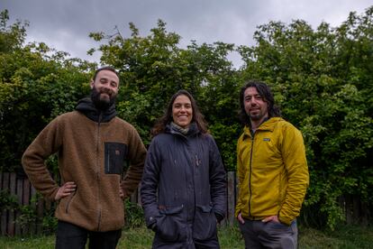 Raimundo Vives, Pía Weber y Paulo Urrutia son algunos de los representantes de la sociedad civil que trabajó para lograr la declaración de la reserva de caudal para fines de preservación ecosistémica de los ríos Futaleufú y Puelo en el sur de Chile.