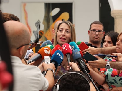 María Guardiola, durante su comparecencia ante los medios, el 22 de junio en Mérida.