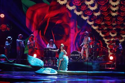 La cantante Mon Laferte en los Grammy Latinos.
