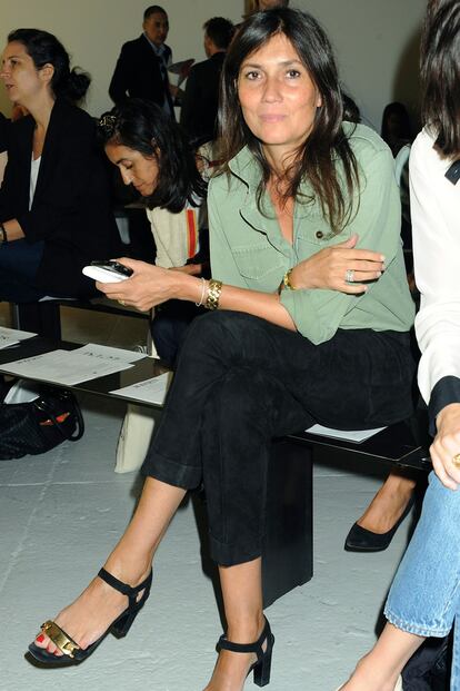 Emmanuelle Alt, directora de Vogue Francia, también estuvo en el front row de Rodarte.