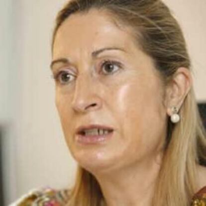 Ana Pastor, ministra de Fomento