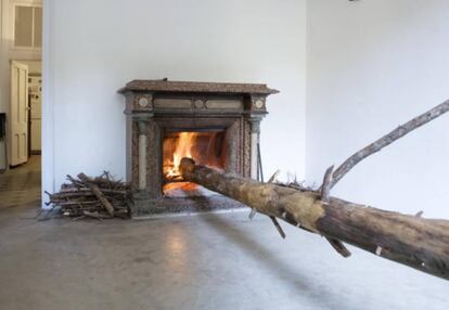 'Consumir un árbol' (2013), de Black Tulip.