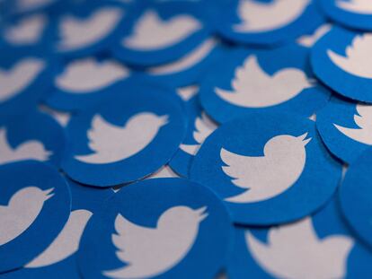 Logos de Twitter.