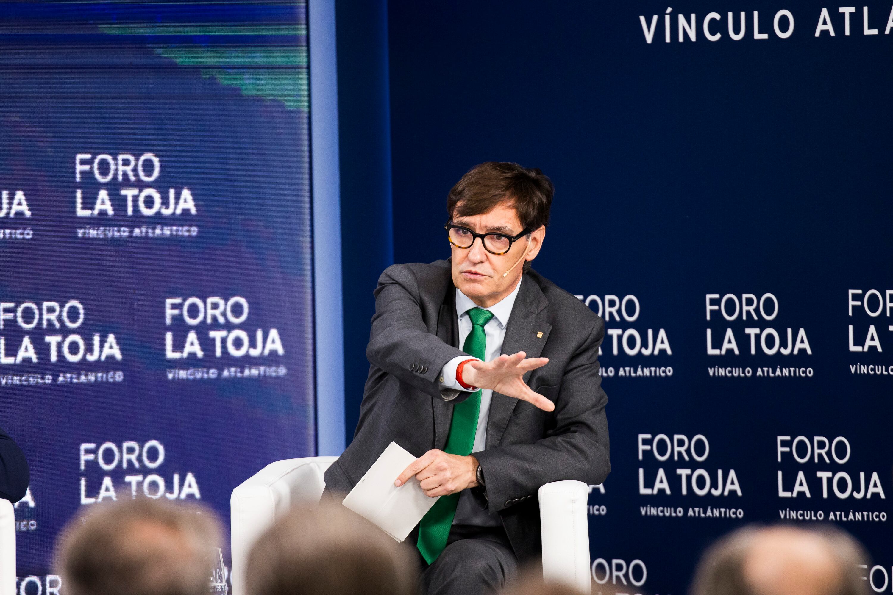 El president, Salvador Illa, durante el encuentro en el Foro La Toja.