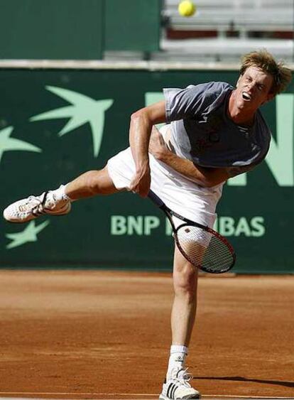 Sam Querrey, ayer durante un entrenamiento en la plaza de Las Ventas.