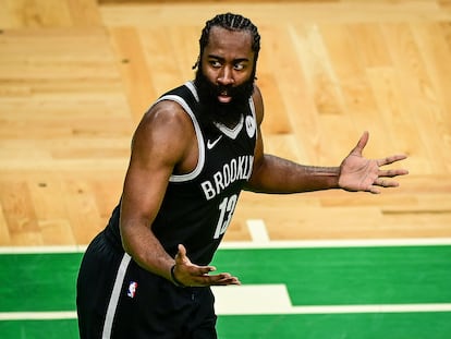 James Harden, una de las grandes estrellas de los Nets en la NBA.