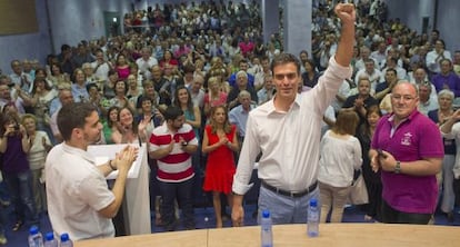 El candidato a la Secretar&iacute;a General del PSOE, Pedro S&aacute;nchez, a su llegada este viernes a Zaragoza.
 