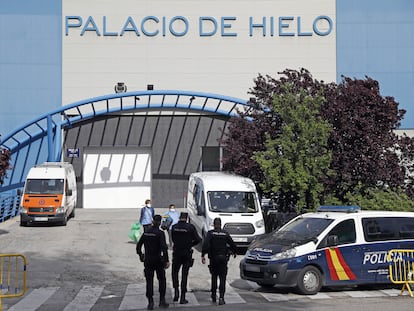 Vista exterior de las instalaciones del Palacio del Hielo en Madrid, este lunes.