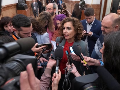 La ministra de Hacienda y Función Pública, María Jesús Montero, en el Congreso.