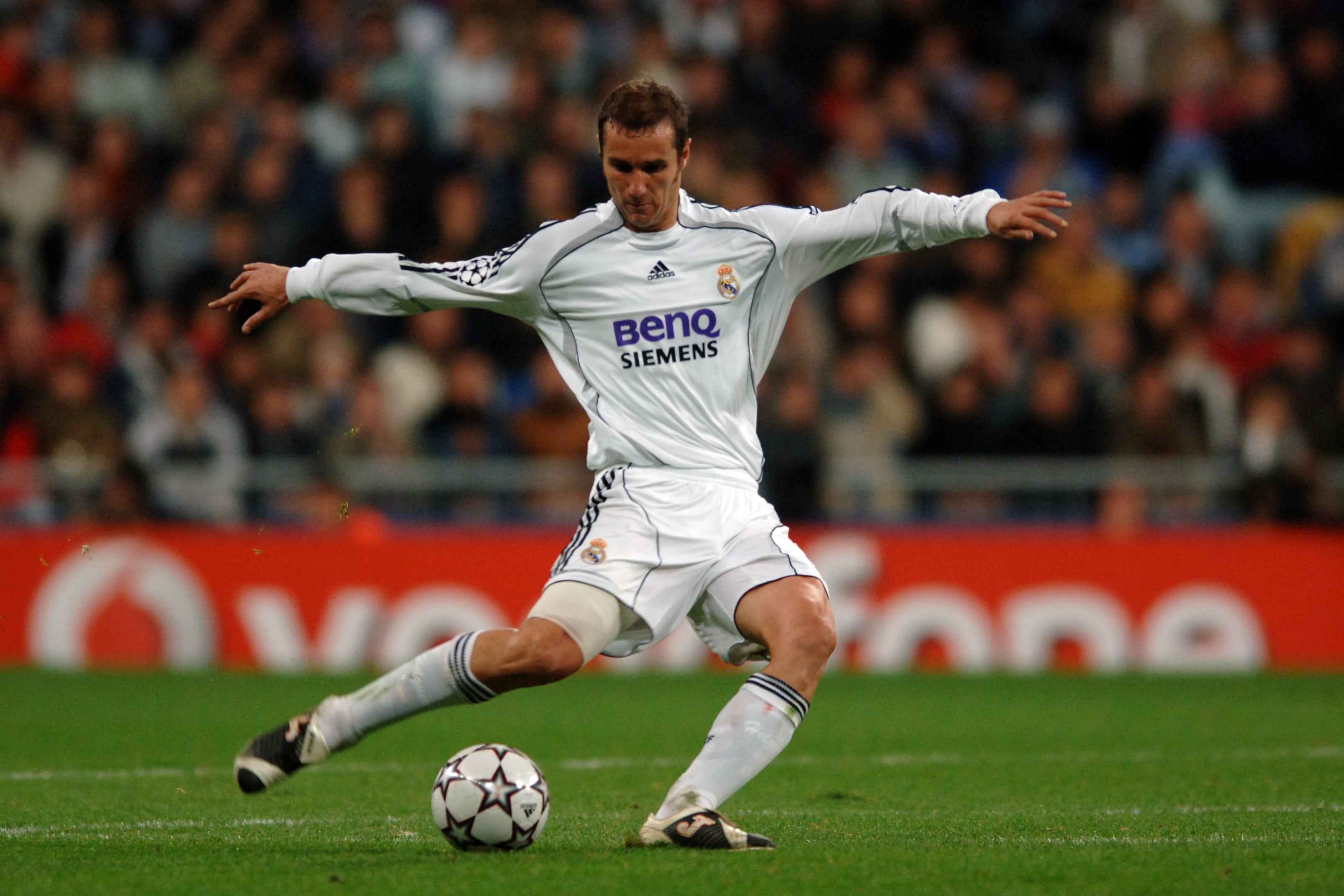 Iván Helguera, como jugador del Real Madrid en 2006.