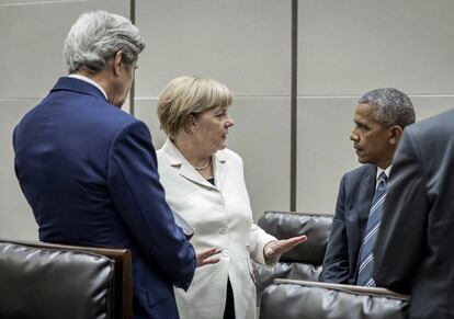 La canciller alemana, Angela Merkel, junto al presidente de los Estados Unidos, Barack Obama, durante una reunión de la cumbre del G20, el 5 de septiembre de 2016.