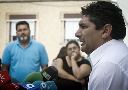 Juan José Cortés, padre de Mari Luz, el pasado 23 de septiembre tras quedar en libertad con cargos tras ser detenido después de un tiroteo en la barriada de El Torrejón de Huelva.