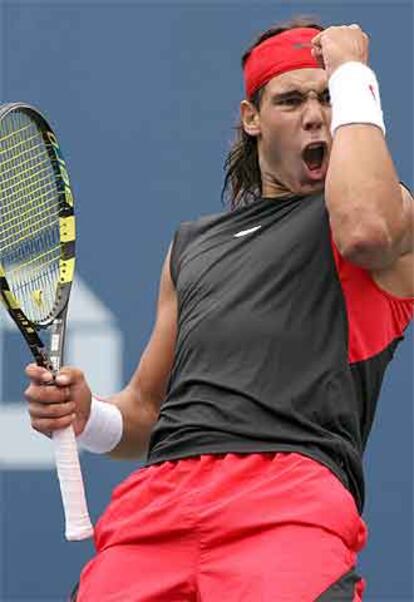 Nadal celebra un punto ganado.