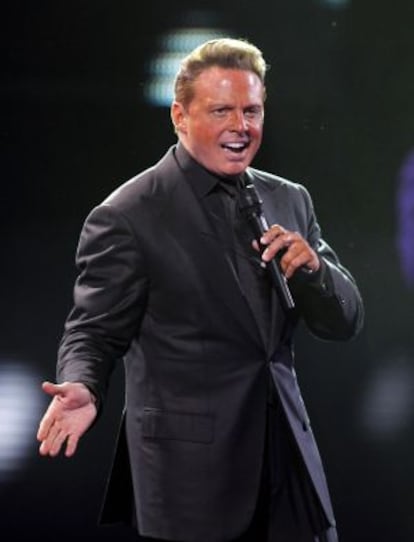 El cantante mexicano Luis Miguel en el Festival Viña del Mar, en Chile