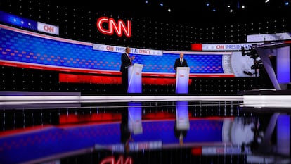 Plató de la CNN en la que se celebró el primer debate electoral en Atlanta.