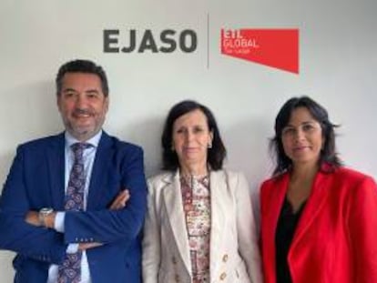 Gonzalo Grandes, miembro del Consejo de Administración y responsable del área de RRHH; María Emilia Casas Baamonde, Of Counsel de Ejaso y directora del departamento de Derechos Fundamentales; y Lourdes Ruiz Ezquerra, socia de Ejaso y coordinadora del departamento de Derechos Fundamentales.