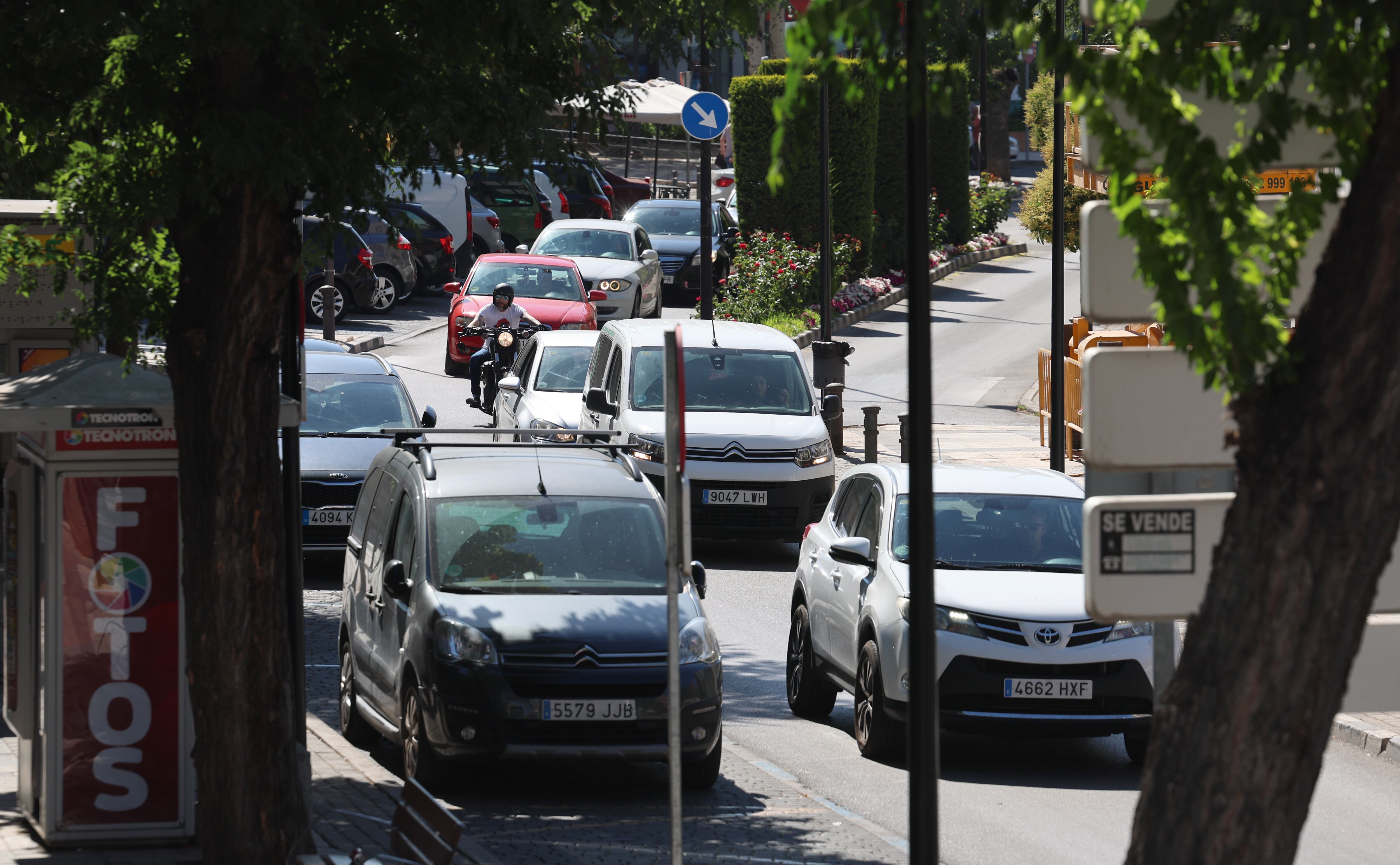 Transportes advierte a los municipios rebeldes que sin zona de bajas emisiones no tendrán ayudas estatales