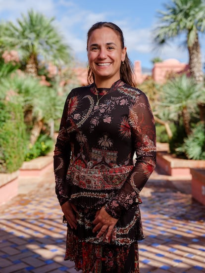 The Ritz-Carlton Abama anuncia que Juliana Salla será su nueva directora general. Inició su carrera en 2003 con Disney Cruise Lines. Posteriormente, ocupó puestos directivos en establecimientos de Marriott International, como el de directora de habitaciones en el W Times Square de Nueva York. Del mismo modo ha sido directora de resort en The Ritz-Carlton Maldives, Fari Islands y directora general de JW Marriott Muscat, Omán.