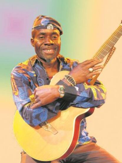 El músico namibio Jackson Kaujeua.