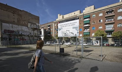 El solar on s'havia de construir un hotel a Drassanes.